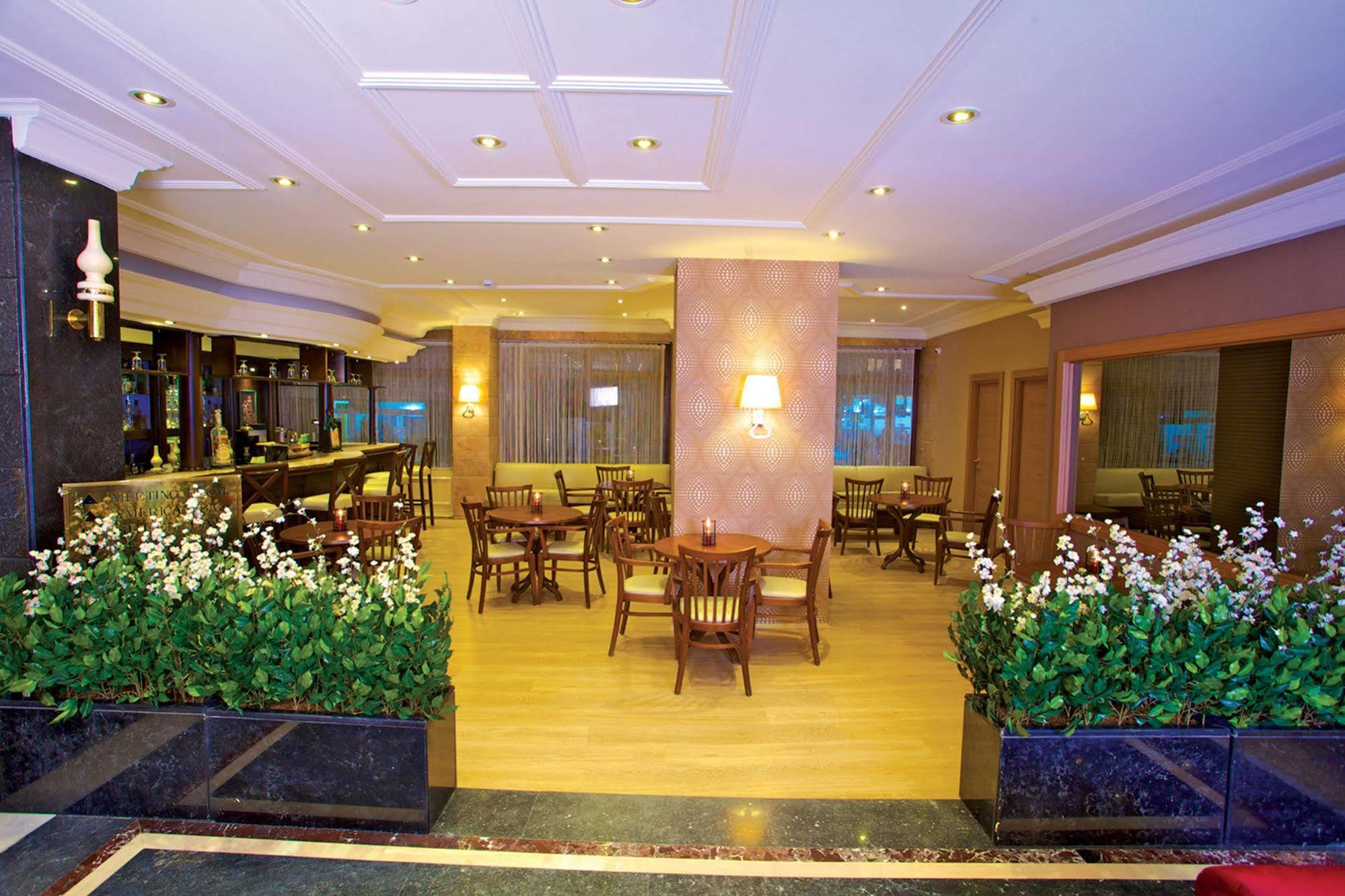 Hotel Grand Emin Istanbulská provincie Exteriér fotografie